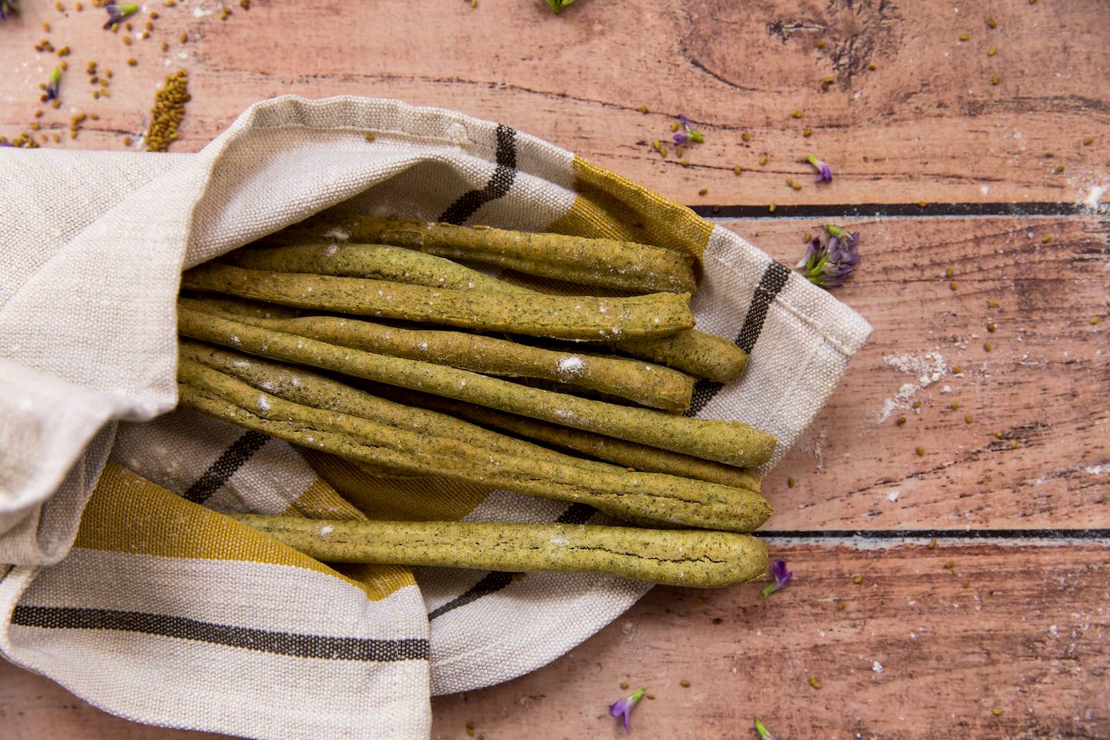 Grissini con erba medica